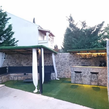 Luxvilla Agioi Deka (Corfu) Exterior foto